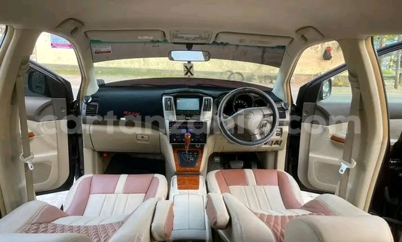 Buy Used Toyota Harrier Black Car in Busega in Simiyu Buy Used Toyota Harrier Black Car in Busega in Simiyu