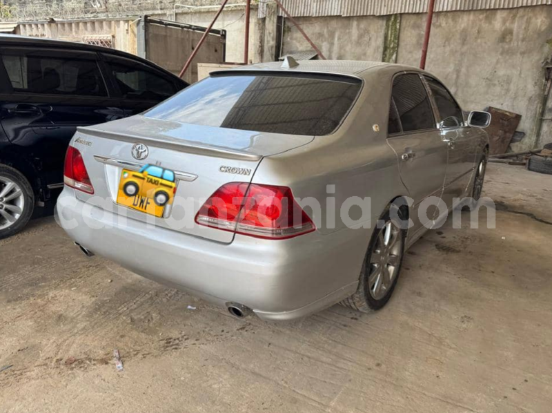 Big with watermark toyota crown dar es salaam dar es salaam 27128