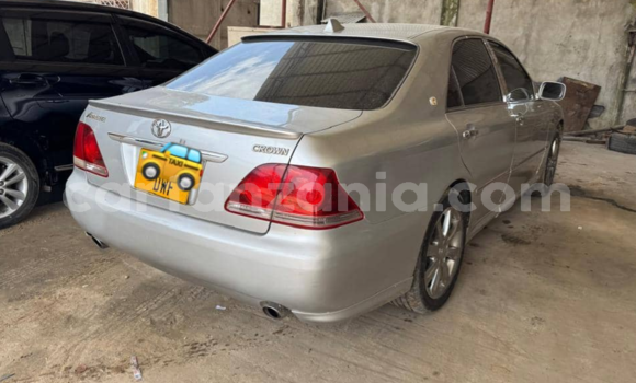 Buy Used Toyota Crown Silver Car in Dar es Salaam in Dar es Salaam Buy Used Toyota Crown Silver Car in Dar es Salaam in Dar es Salaam