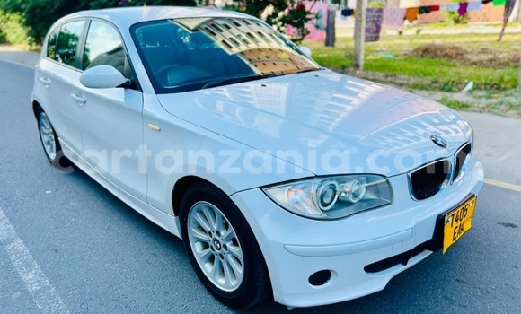 Buy Used BMW 1-Series White Car in Dar es Salaam in Dar es Salaam Buy Used BMW 1-Series White Car in Dar es Salaam in Dar es Salaam