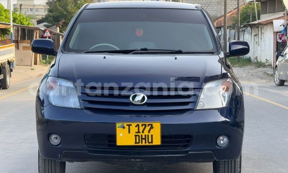 Buy Used Toyota IST Blue Car in Dar es Salaam in Dar es Salaam