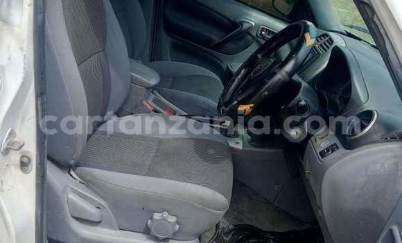 Nunua Ilio tumika Toyota RAV4 Nyingine Gari ndani ya Dar es Salaam nchini Dar es Salaam Nunua Ilio tumika Toyota RAV4 Nyingine Gari ndani ya Dar es Salaam nchini Dar es Salaam