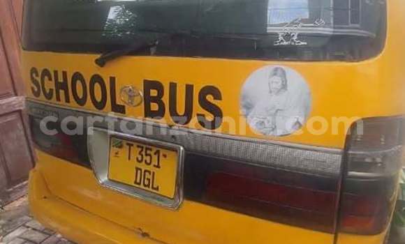 Nunua Ilio tumika Toyota Hiace Nyingine Gari ndani ya Dar es Salaam nchini Dar es Salaam Nunua Ilio tumika Toyota Hiace Nyingine Gari ndani ya Dar es Salaam nchini Dar es Salaam