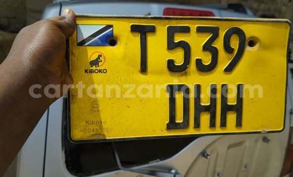 Nunua Ilio tumika Mitsubishi Pajero Nyingine Gari ndani ya Dar es Salaam nchini Dar es Salaam Nunua Ilio tumika Mitsubishi Pajero Nyingine Gari ndani ya Dar es Salaam nchini Dar es Salaam