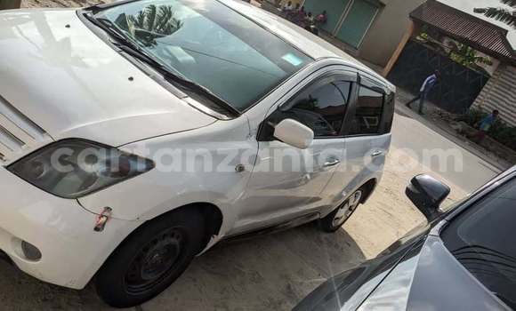 Nunua Ilio tumika Toyota IST Nyingine Gari ndani ya Dar es Salaam nchini Dar es Salaam Nunua Ilio tumika Toyota IST Nyingine Gari ndani ya Dar es Salaam nchini Dar es Salaam