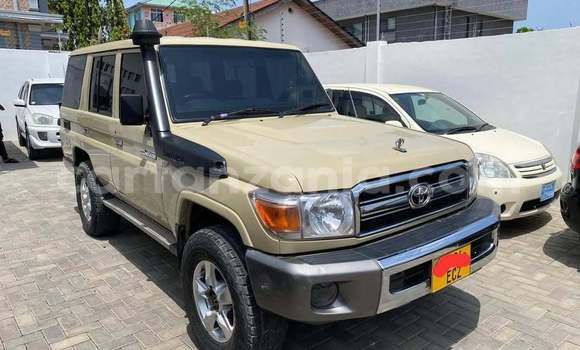 Buy Used Toyota Land Cruiser Other Car in Dar es Salaam in Dar es Salaam Buy Used Toyota Land Cruiser Other Car in Dar es Salaam in Dar es Salaam