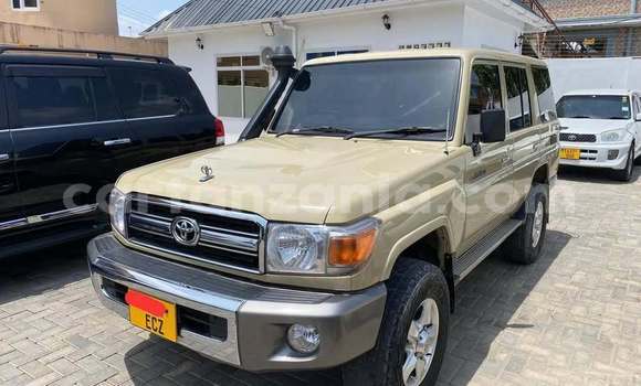 Buy Used Toyota Land Cruiser Other Car in Dar es Salaam in Dar es Salaam Buy Used Toyota Land Cruiser Other Car in Dar es Salaam in Dar es Salaam