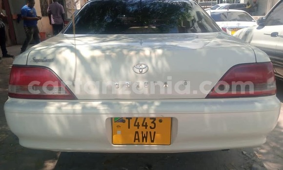 Buy Used Toyota Cresta White Car in Dar es Salaam in Dar es Salaam Buy Used Toyota Cresta White Car in Dar es Salaam in Dar es Salaam