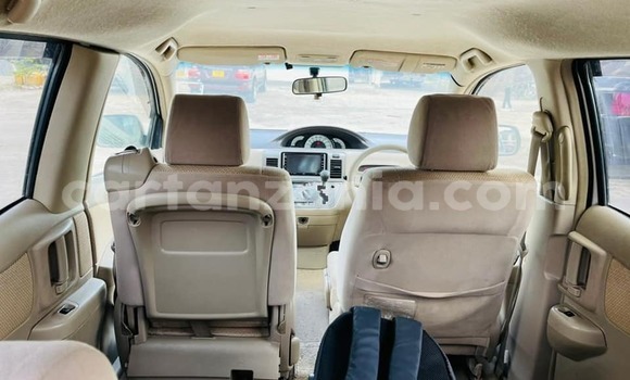 Buy Used Toyota Raum White Car in Bariadi in Simiyu Buy Used Toyota Raum White Car in Bariadi in Simiyu