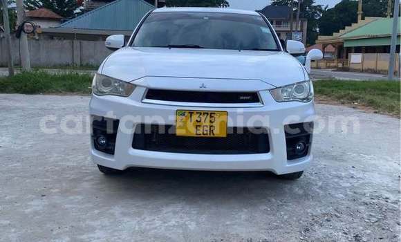Buy Used Mitsubishi Outlander White Car in Dar es Salaam in Dar es Salaam Buy Used Mitsubishi Outlander White Car in Dar es Salaam in Dar es Salaam