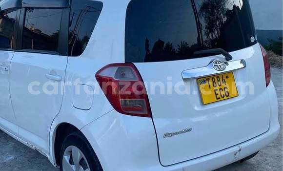Buy Used Toyota Ractis White Car in Dar es Salaam in Dar es Salaam