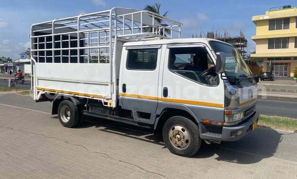 Buy Used Mitsubishi Lancer Cargo White Car in Dar es Salaam in Dar es Salaam Buy Used Mitsubishi Lancer Cargo White Car in Dar es Salaam in Dar es Salaam