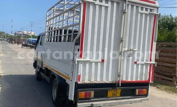 Buy Used Mitsubishi Lancer Cargo White Car in Dar es Salaam in Dar es Salaam Buy Used Mitsubishi Lancer Cargo White Car in Dar es Salaam in Dar es Salaam