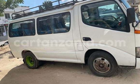 Buy Used Toyota Dyna White Car in Buhigwe in Kigoma Buy Used Toyota Dyna White Car in Buhigwe in Kigoma