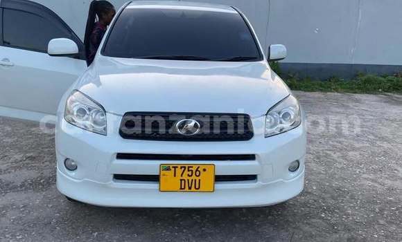 Buy Used Toyota RAV4 White Car in Dar es Salaam in Dar es Salaam Buy Used Toyota RAV4 White Car in Dar es Salaam in Dar es Salaam