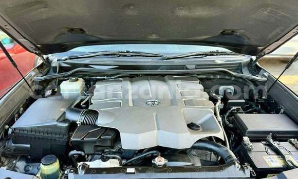 Buy Used Toyota Land Cruiser Black Car in Dar es Salaam in Dar es Salaam Buy Used Toyota Land Cruiser Black Car in Dar es Salaam in Dar es Salaam
