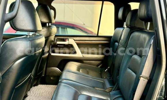 Buy Used Toyota Land Cruiser Black Car in Dar es Salaam in Dar es Salaam Buy Used Toyota Land Cruiser Black Car in Dar es Salaam in Dar es Salaam