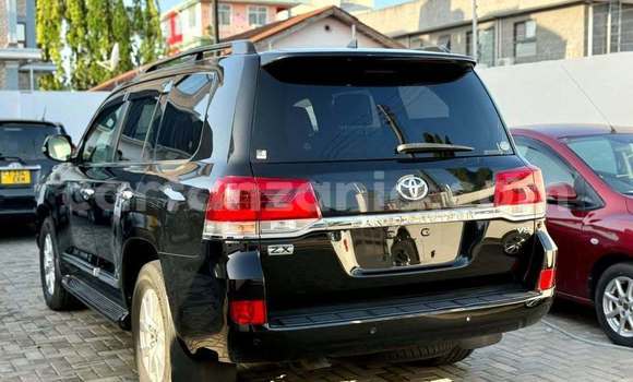 Buy Used Toyota Land Cruiser Black Car in Dar es Salaam in Dar es Salaam Buy Used Toyota Land Cruiser Black Car in Dar es Salaam in Dar es Salaam