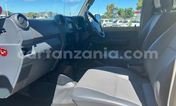 Buy Used Toyota Land Cruiser Other Car in Dodoma in Dodoma Buy Used Toyota Land Cruiser Other Car in Dodoma in Dodoma