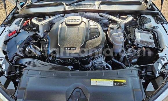 Nunua Ilio tumika Audi A4 Nyeupe Gari ndani ya Dodoma nchini Dodoma Nunua Ilio tumika Audi A4 Nyeupe Gari ndani ya Dodoma nchini Dodoma