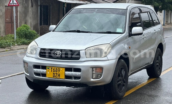 Buy Used Toyota RAV4 Silver Car in Ilala in Dar es Salaam
