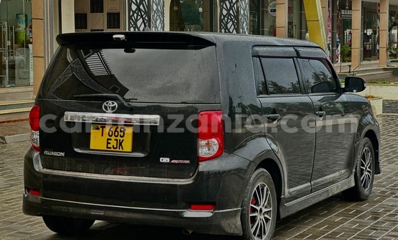 Nunua Ilio tumika Toyota Corolla Rumion Nyeusi Gari ndani ya Ilala nchini Dar es Salaam Nunua Ilio tumika Toyota Corolla Rumion Nyeusi Gari ndani ya Ilala nchini Dar es Salaam