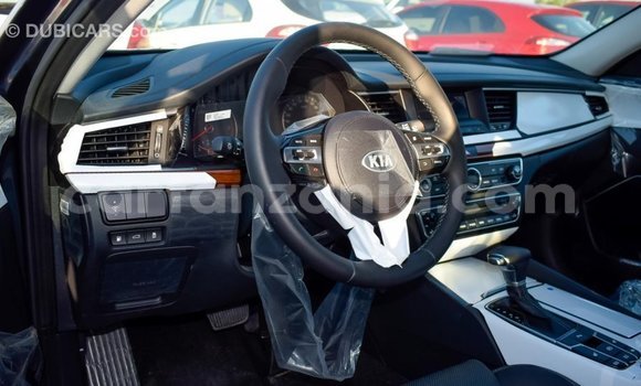 Buy Import Kia Cadenza Other Car in Import - Dubai in Arusha Buy Import Kia Cadenza Other Car in Import - Dubai in Arusha