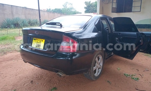 Nunua Ilio tumika Subaru Legacy Nyeusi Gari ndani ya Mtwara nchini Mtwara