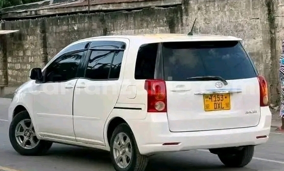 Nunua Ilio tumika Toyota Raum Nyeupe Gari ndani ya Butiama nchini Mara Nunua Ilio tumika Toyota Raum Nyeupe Gari ndani ya Butiama nchini Mara