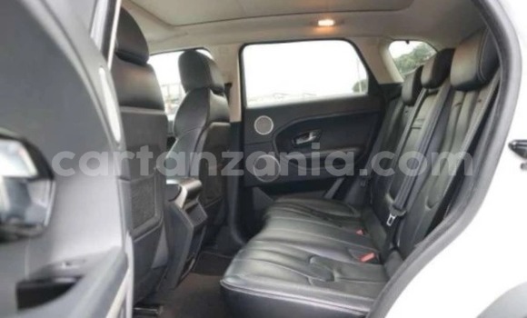 Nunua Imported Land Rover Range Rover Evoque Nyeupe Gari ndani ya Dar es Salaam nchini Dar es Salaam Nunua Imported Land Rover Range Rover Evoque Nyeupe Gari ndani ya Dar es Salaam nchini Dar es Salaam