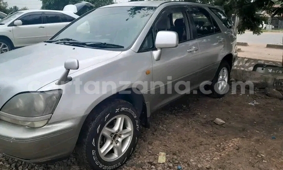 Nunua Ilio tumika Toyota Harrier Nyingine Gari ndani ya Bariadi nchini Simiyu Nunua Ilio tumika Toyota Harrier Nyingine Gari ndani ya Bariadi nchini Simiyu