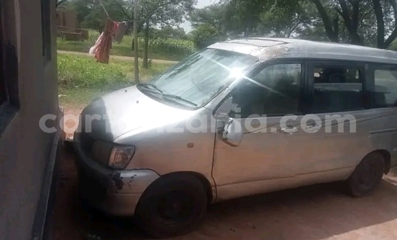 Nunua Ilio tumika Toyota Noah Nyingine Gari ndani ya Biharamulo nchini Kagera Nunua Ilio tumika Toyota Noah Nyingine Gari ndani ya Biharamulo nchini Kagera