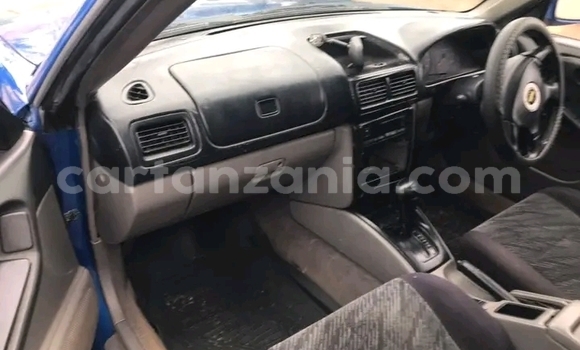 Nunua Ilio tumika Subaru Forester Bluu Gari ndani ya Dar es Salaam nchini Dar es Salaam