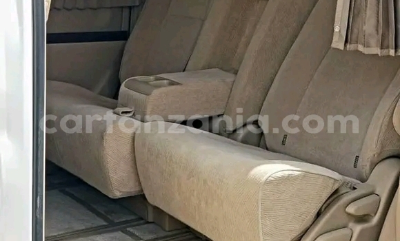 Buy Used Toyota Alphard White Car in Bunda in Mara Buy Used Toyota Alphard White Car in Bunda in Mara
