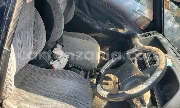 Nunua Ilio tumika Suzuki Escudo Nyingine Gari ndani ya Biharamulo nchini Kagera Nunua Ilio tumika Suzuki Escudo Nyingine Gari ndani ya Biharamulo nchini Kagera