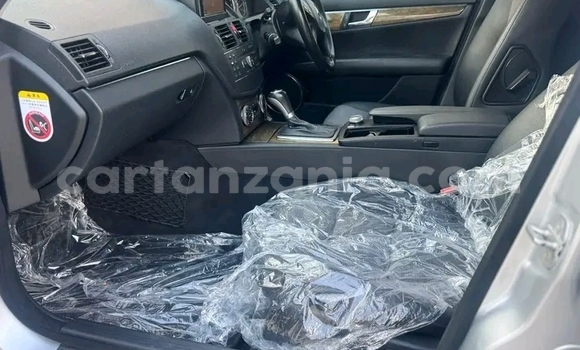 Nunua Ilio tumika Mercedes‒Benz AMG GT Nyeupe Gari ndani ya Biharamulo nchini Kagera Nunua Ilio tumika Mercedes‒Benz AMG GT Nyeupe Gari ndani ya Biharamulo nchini Kagera