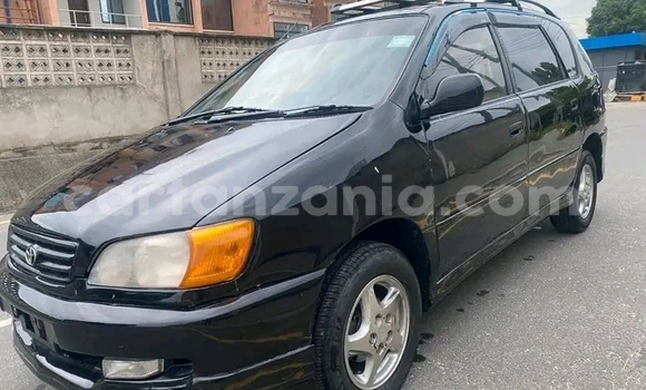 Nunua Ilio tumika Toyota Ipsum Nyeusi Gari ndani ya Biharamulo nchini Kagera Nunua Ilio tumika Toyota Ipsum Nyeusi Gari ndani ya Biharamulo nchini Kagera