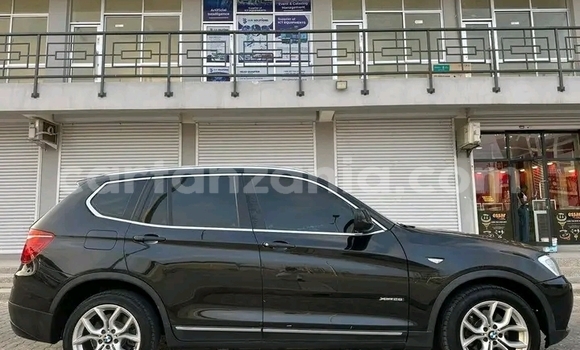 Nunua Ilio tumika BMW X5 Nyeusi Gari ndani ya Biharamulo nchini Kagera Nunua Ilio tumika BMW X5 Nyeusi Gari ndani ya Biharamulo nchini Kagera