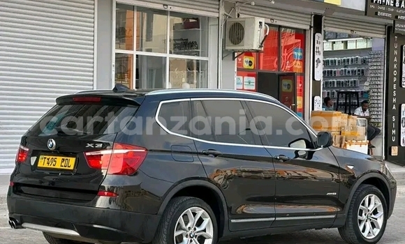 Nunua Ilio tumika BMW X5 Nyeusi Gari ndani ya Biharamulo nchini Kagera Nunua Ilio tumika BMW X5 Nyeusi Gari ndani ya Biharamulo nchini Kagera