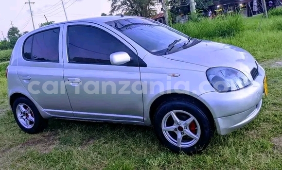Nunua Ilio tumika Toyota Vista Nyeupe Gari ndani ya Babati Mjini nchini Manyara