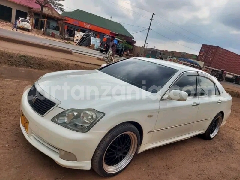 Big with watermark toyota crown kagera biharamulo 27358