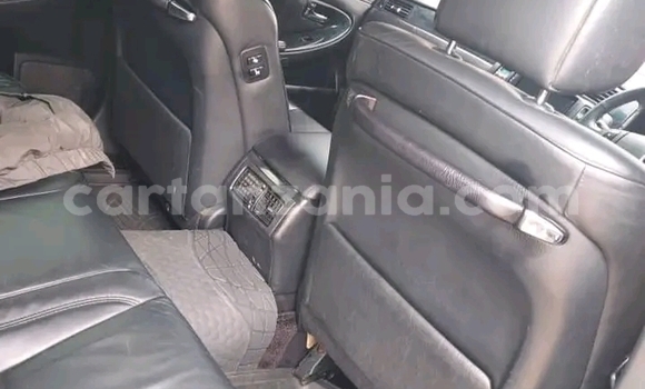 Nunua Ilio tumika Toyota Crown Nyeupe Gari ndani ya Biharamulo nchini Kagera Nunua Ilio tumika Toyota Crown Nyeupe Gari ndani ya Biharamulo nchini Kagera