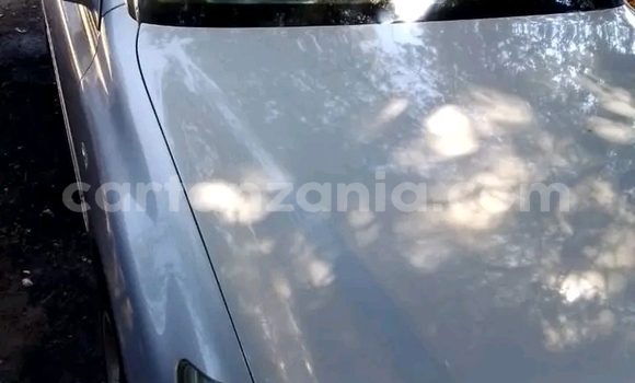 Buy Used Toyota Crown White Car in Chamwino in Dodoma Buy Used Toyota Crown White Car in Chamwino in Dodoma