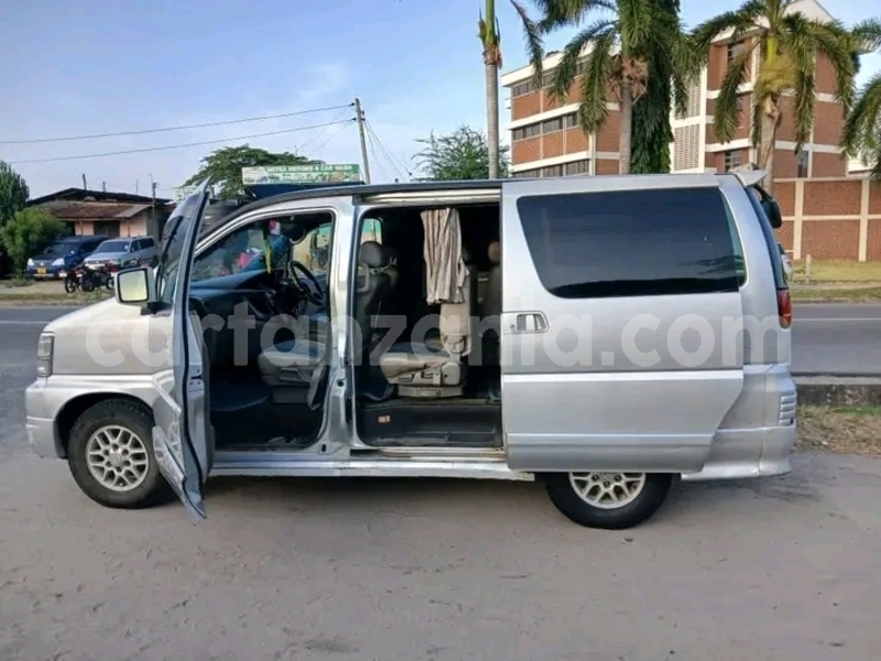 Big with watermark nissan elgrand kagera biharamulo 27369