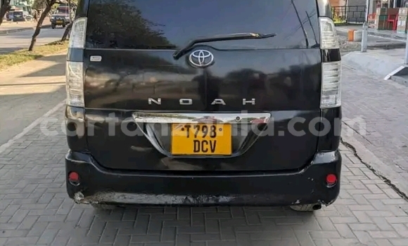 Nunua Ilio tumika Toyota Noah Nyeusi Gari ndani ya Bahi nchini Dodoma Nunua Ilio tumika Toyota Noah Nyeusi Gari ndani ya Bahi nchini Dodoma