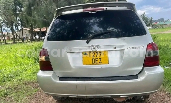 Buy Used Toyota Kluger Other Car in Biharamulo in Kagera Buy Used Toyota Kluger Other Car in Biharamulo in Kagera