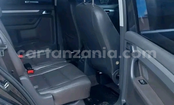 Buy Used Volkswagen Touran Black Car in Biharamulo in Kagera Buy Used Volkswagen Touran Black Car in Biharamulo in Kagera