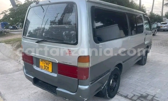 Buy Used Toyota Hiace Other Car in Biharamulo in Kagera Buy Used Toyota Hiace Other Car in Biharamulo in Kagera