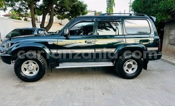 Buy Used Toyota Land Cruiser Black Car in Biharamulo in Kagera Buy Used Toyota Land Cruiser Black Car in Biharamulo in Kagera