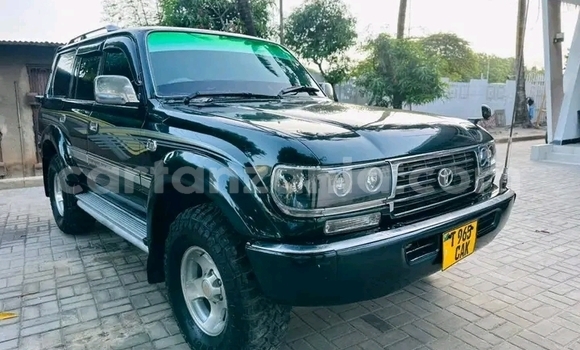 Buy Used Toyota Land Cruiser Black Car in Biharamulo in Kagera Buy Used Toyota Land Cruiser Black Car in Biharamulo in Kagera